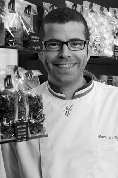 Un coffret de 1040 grammes chocolats du chef...