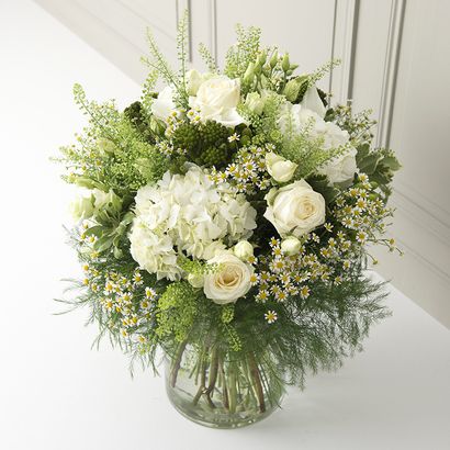 4 BOUQUETS PRESTIGES (620 €) AUX PERSONNES...
