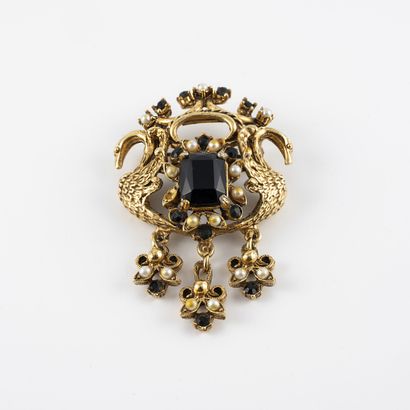 Gilded metal brooch with openwork decoration...