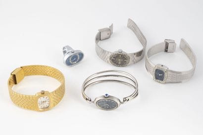 Four ladies' wrist watches in gold or silver...