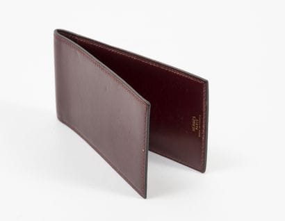 HERMES Paris
Petit étui rectangulaire à carnet...
