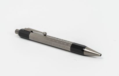 MONTBLANC Heritage Egyptomania
Stylo bille...