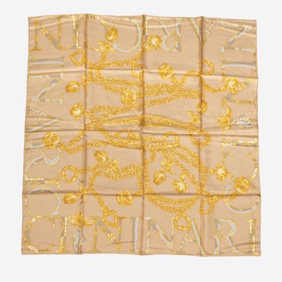 NINA RICCI, Paris
Ensemble de quatre foulards...