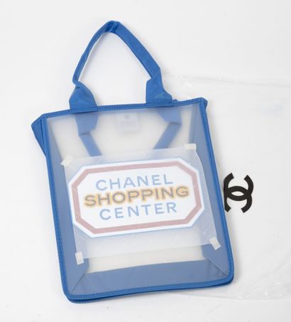 Chanel Shopping Center. 
Sac cabas en plastique...