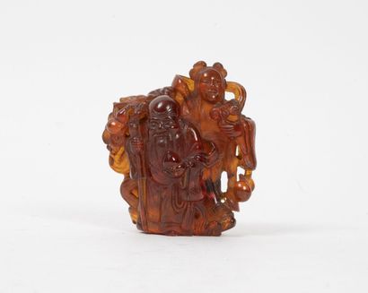 CHINE, XIXème-XXème siècles
Small amber group...