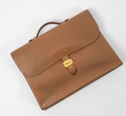 HERMES Paris
Sac à dépêches en veau Courchevel...
