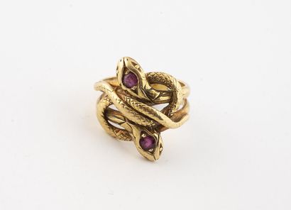 Yellow gold (750) ring in the form of two...