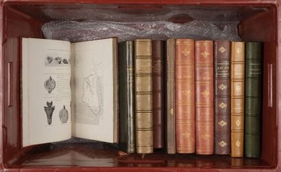 CAISSE de livres bien reliés sur la Provence,...