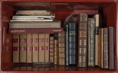 CAISSE de livres divers et dépareillés des...