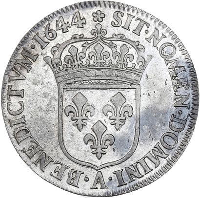 FRANCE
Louis XIV (1643-1715)
Quarter shield...