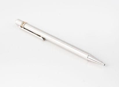 MUST DE CARTIER
Ballpoint pen in silver plated...