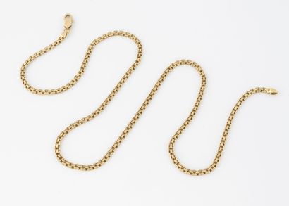 Necklace in yellow gold (750) with fancy...