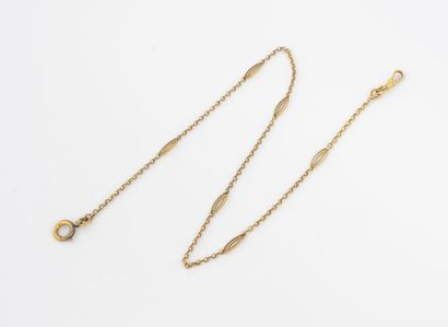 Small watch chain in yellow gold (750) with...