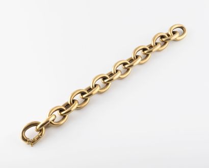 Bracelet en or jaune (750) à grosse maille...