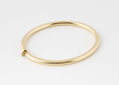 Bracelet in yellow gold (750). 
Ratchet clasp....