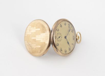Pocket watch in yellow gold (750). 
Cover...