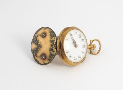 Yellow gold (750) collar watch.
Back cover...