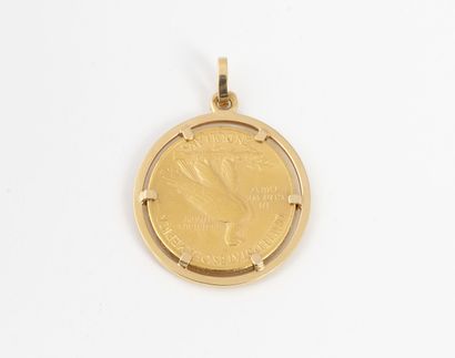 ETATS-UNIS
Coin of 10 dollars, 1910.
Mounted...