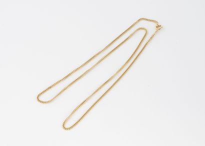 Necklace in yellow gold (750) with curb chain....