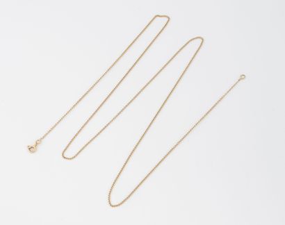 Necklace in yellow gold (750) with curb chain....