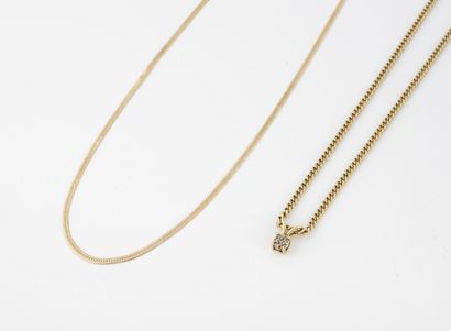 A necklace in yellow gold (750) holding a...
