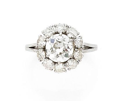 Daisy ring in white gold (750) and platinum...