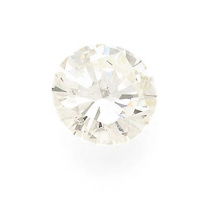 Diamond on paper brilliant cut.
Weight :...