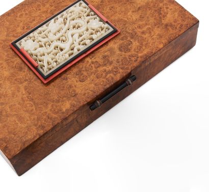 CARTIER, vers 1925-1930
Rectangular burrwood...
