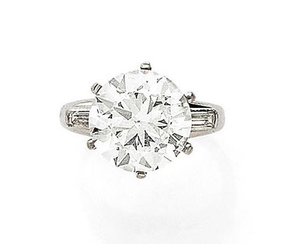Solitaire ring in platinum 850 thousandths,...