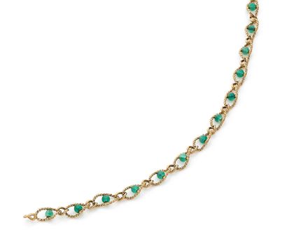 Yellow gold (750) bracelet with twisted oval...