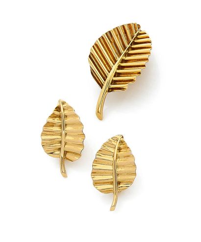 MAUBOUSSIN Paris
Yellow gold (750) leaf lapel...