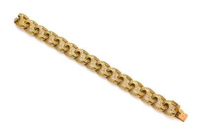 Articulated bracelet in yellow gold (750)...