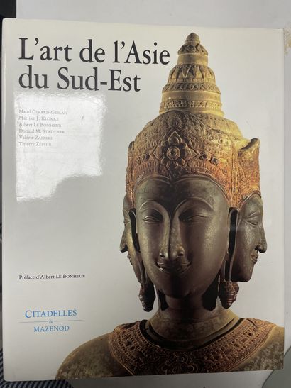 GIRARD - GESLAN
The art of Southeast Asia....