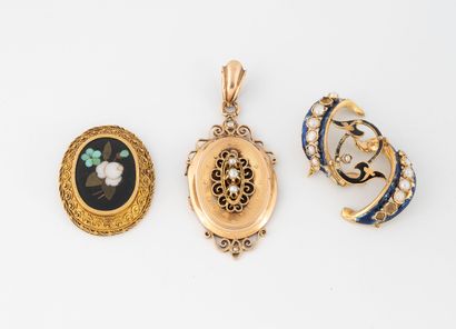 Set of gold debris (750).
Gross weight :...