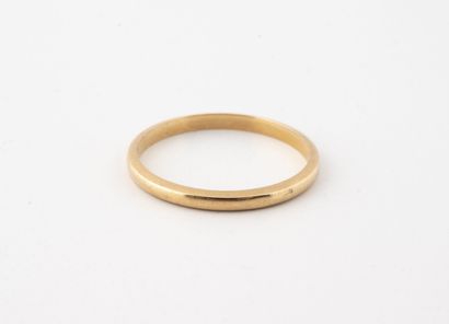 Wedding ring in yellow gold (750). 
Weight...