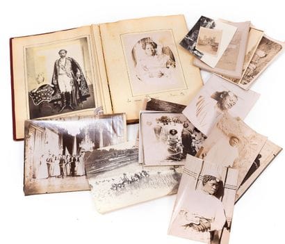 MADAGASCAR
Unidentified amateur photographer.
1890-1900
Souvenir...