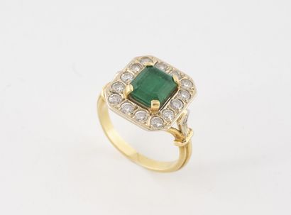 Yellow and white gold (750) ring set with...