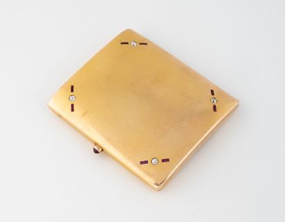 Cigarette case in hammered yellow gold (585),...