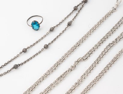 Lot of silver jewelry (800) including: 
-...