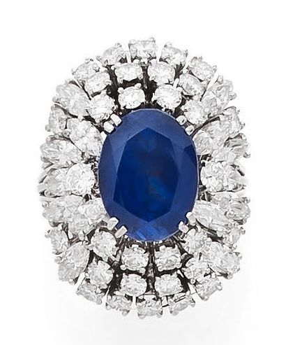 Important white gold (750) filigree ring...