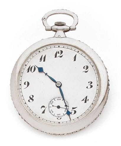 Elegant tuxedo watch in platinum (850), the...