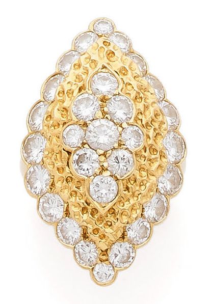VAN CLEEF & ARPELS
Important and beautiful...