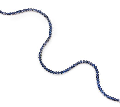 White gold (585) rivière necklace adorned...