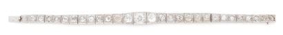 Lovely falling line bracelet in platinum...