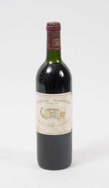 CHÂTEAU MARGAUX
1 bottle, 1988.
GCC1 Margaux.
High...