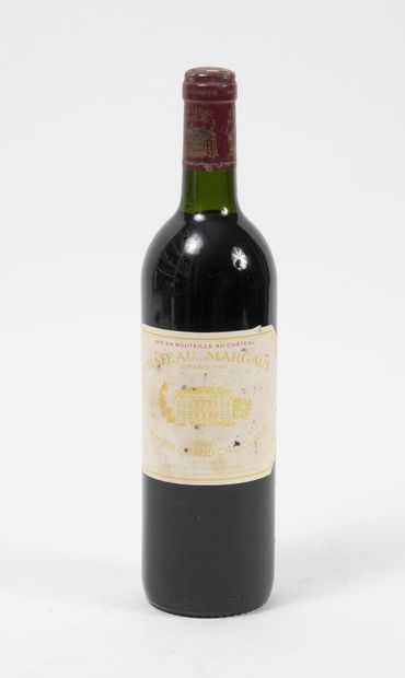 CHÂTEAU MARGAUX
1 bottle, 1988.
GCC1 Margaux.
High...