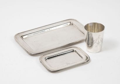 Christian DIOR
Set of two rectangular trays...