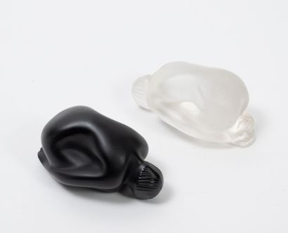 LALIQUE FRANCE
Two paperweights representing...