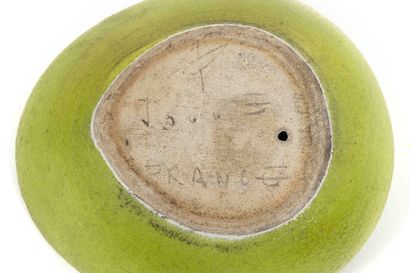 JOUVE FRANCE
Small bowl, circa 1970.
In green...