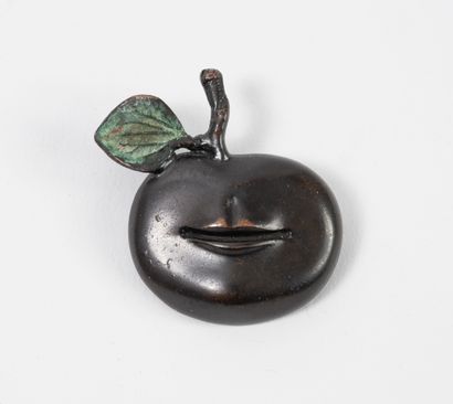Claude LALANNE (1925-2019)
Brooch Apple Mouth,...
